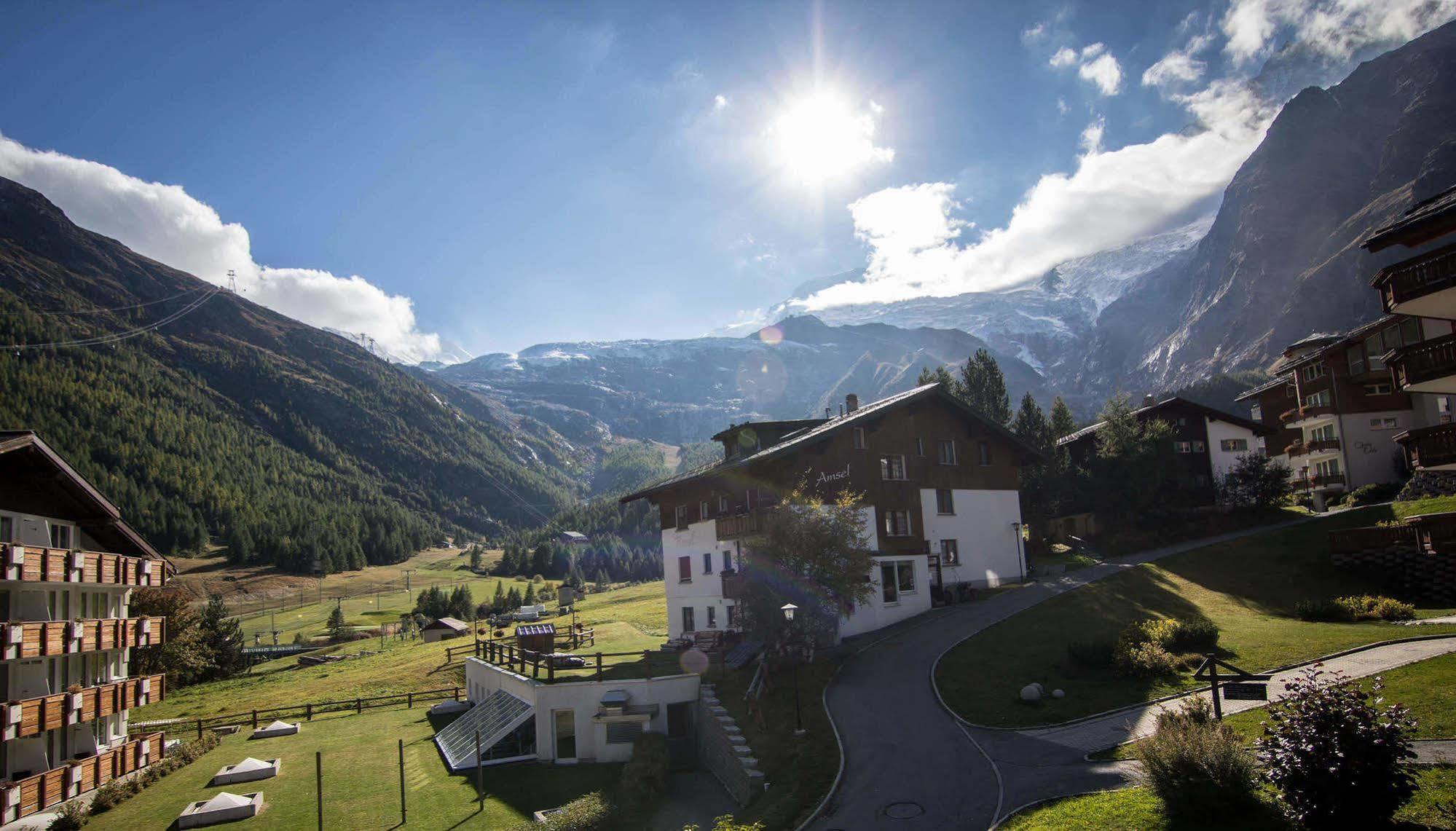 Berghof Garni - The Dom Collection Bed & Breakfast Saas-Fee Exterior photo